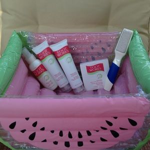 Avon Footworks 🍉Watermelon🍉 6-piece Pedi Set