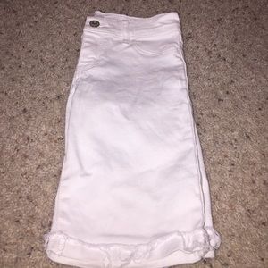 White Bermuda shorts