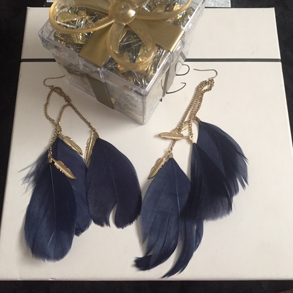 🌸Earring Bundle🌸 - Picture 2 of 4