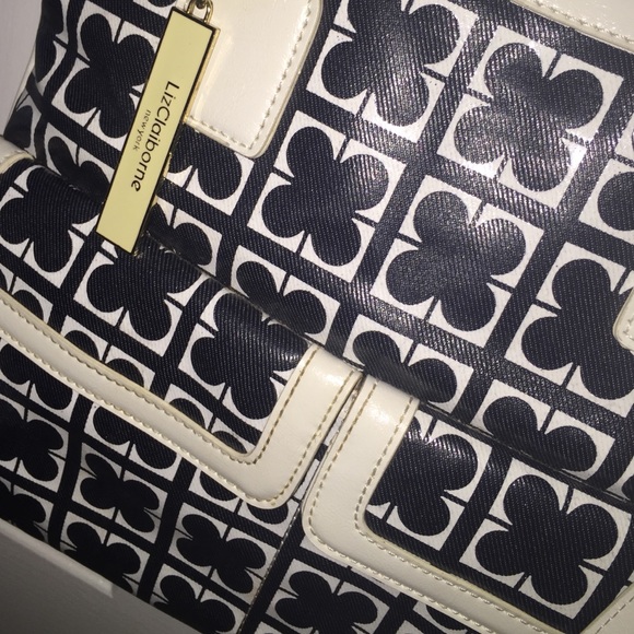 Vintage Liz Claiborne Crossbody and wallet set - Picture 2 of 4