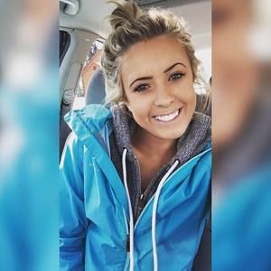 Meet your Posher, Abigail