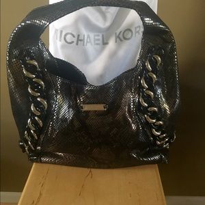 MICHAEL KORS ID Chain Pewter Python Hobo