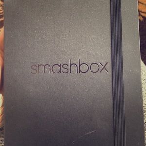Smash box color and contour palette