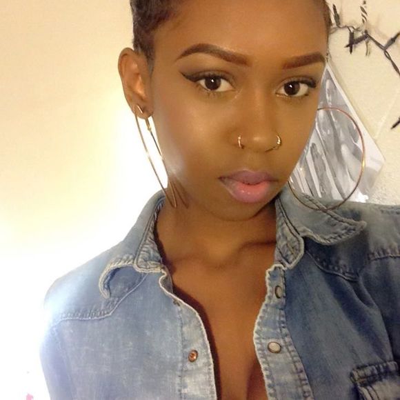 Meet your Posher, Dior