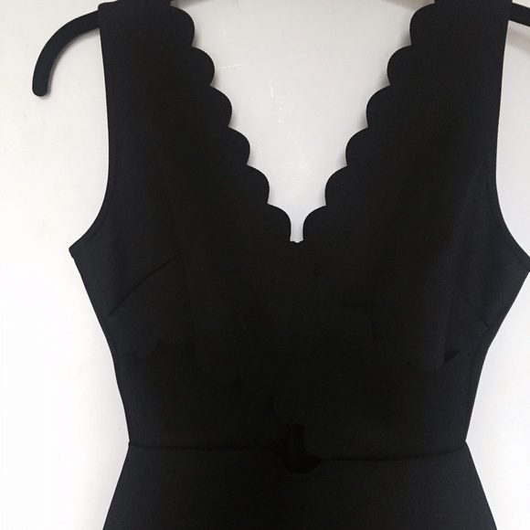 Aqua Scallop Scuba Bodycon Dress with Cutouts - Picture 3 of 4