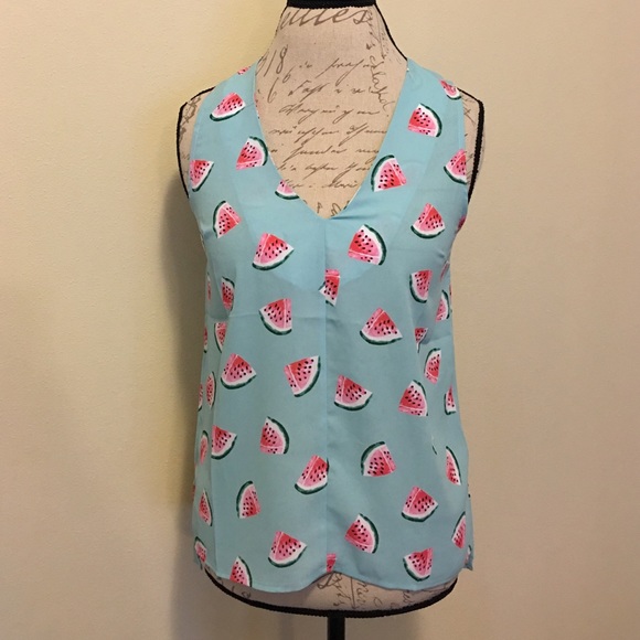 🍉ADORABLE summer watermelon sleeveless blouse. - Picture 3 of 5