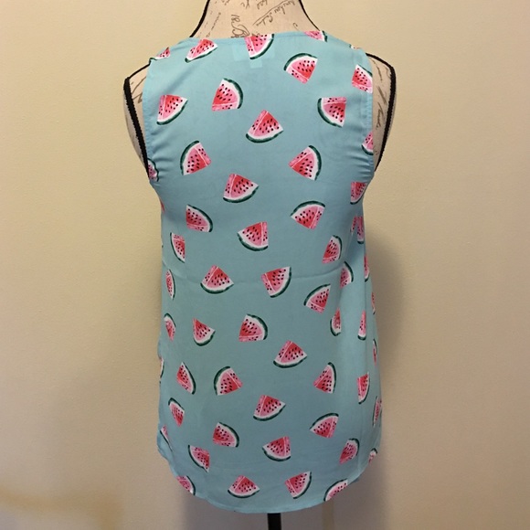 🍉ADORABLE summer watermelon sleeveless blouse. - Picture 4 of 5