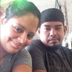 Meet your Posher, Yesenia