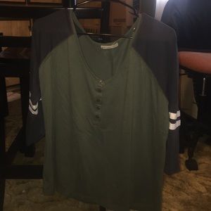 Billabong 3/4 sleeve baseball t-shirt