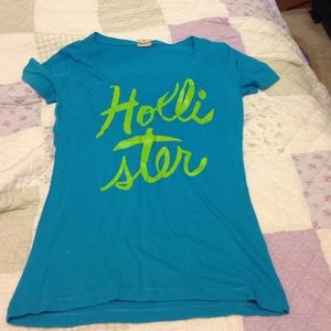 Hollister and ua tops
