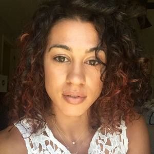 Meet your Posher, Gabrielle