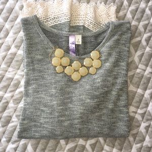 3/4 Sleeve green Sweater with lace