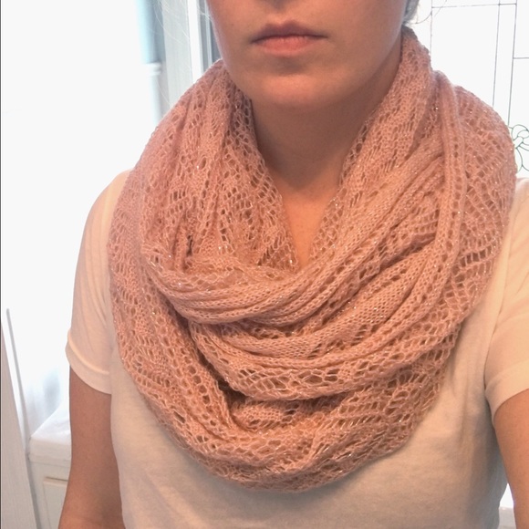 Infinity scarf - Picture 4 of 4