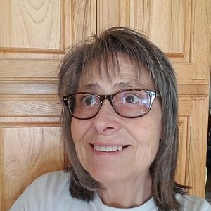 Meet your Posher, Deb