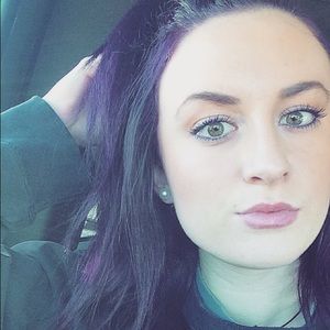 Meet your Posher, Kaylee