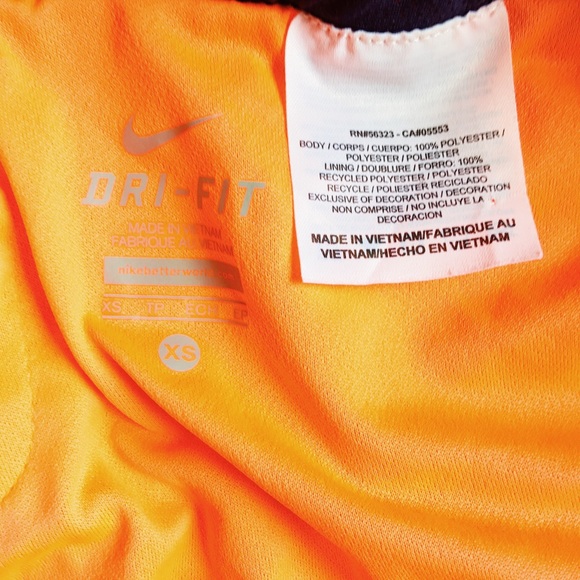 MOVING SALE 🚛 Nike Orange & Navy Dri-Fit Shorts - Picture 3 of 3