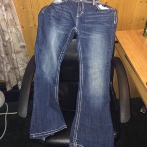 Jeans never worn