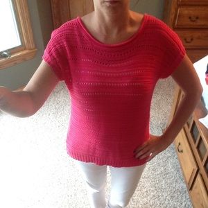 Short sleeve sweater