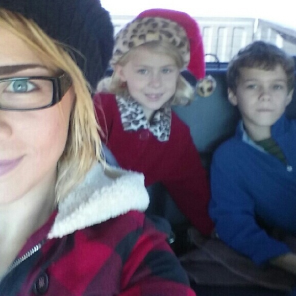 Meet your Posher, Carol - Picture 4 of 4