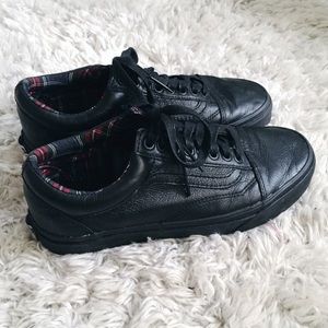 Vans Leather Old Skool Sneakers