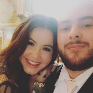 Meet your Posher, Stefani