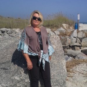 Meet your Posher, Ann