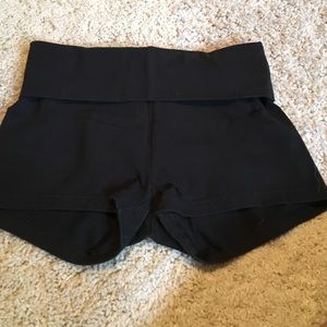Slim gym short (yoga style)