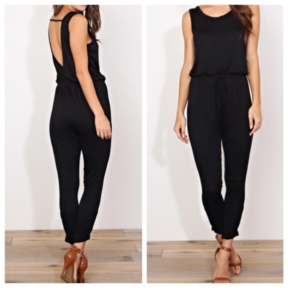 Harem low back jumpsuit - Picture 2 of 2