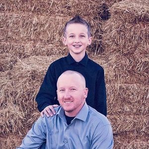 Meet your Posher, Derrick