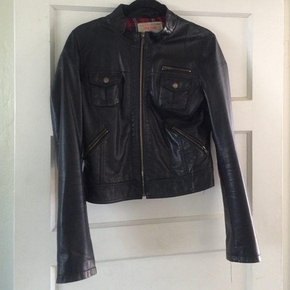 Flying Tomato jacket