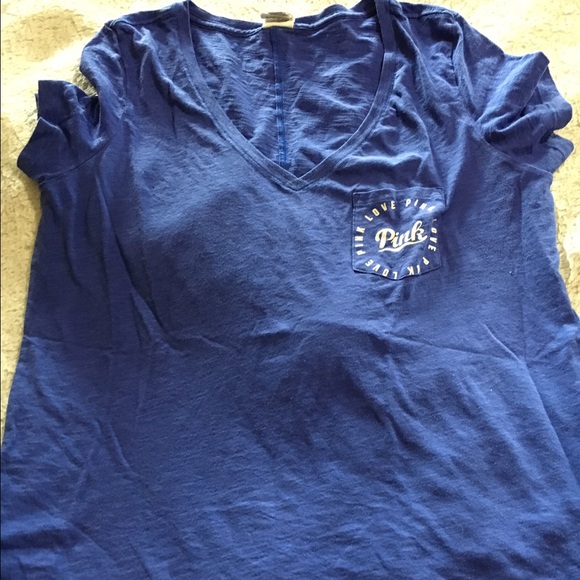 PINK v-neck tee size L