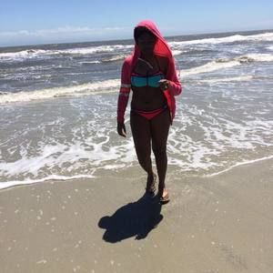 Meet your Posher, Shekila