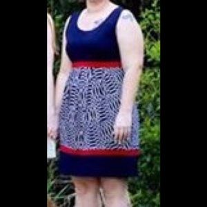 Knee length dress Enfoucus studio