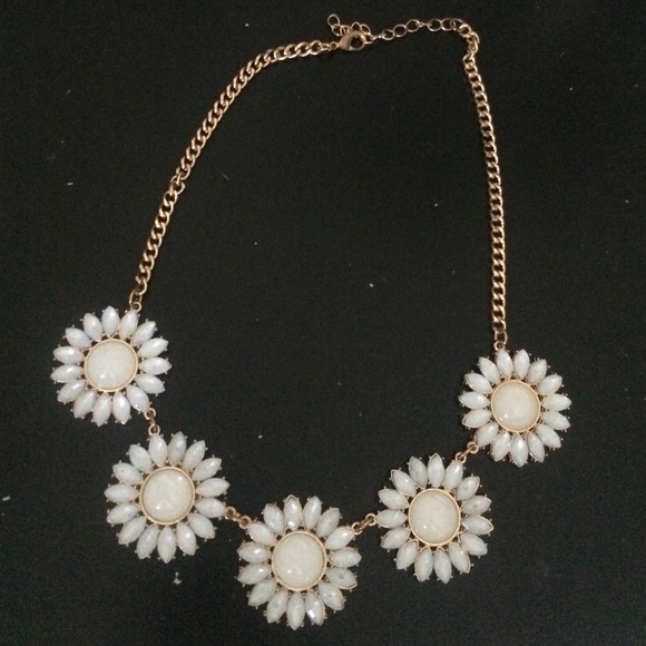 Flower statement necklace