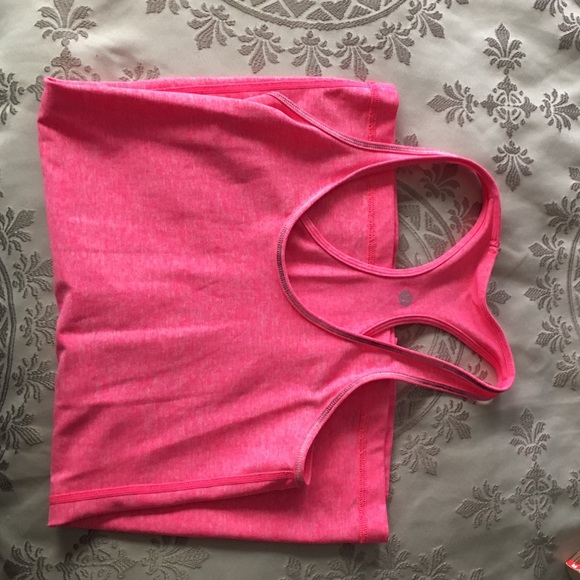 Lululemon workout tank