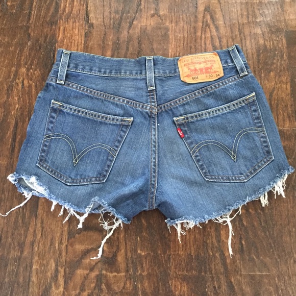 Handcrafted vintage Levi's frayed shorts size 27
