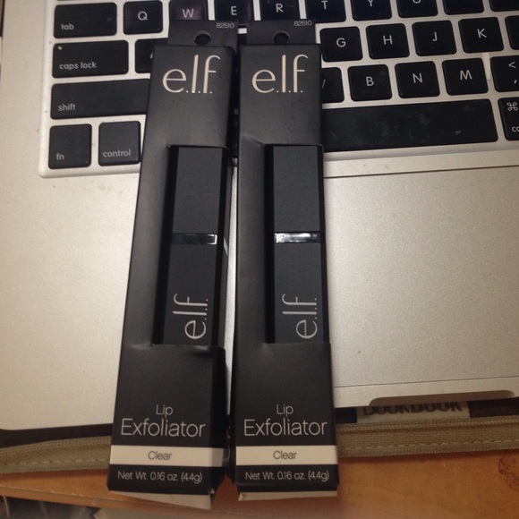 Elf lip exfoliator clear