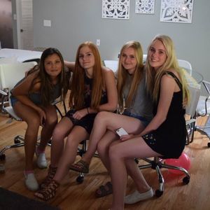 Meet your Posher, Danielle