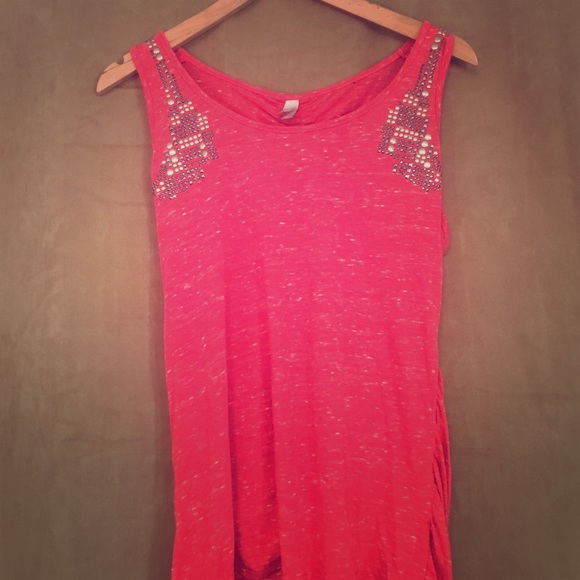 Pink tank top with a cinched waist