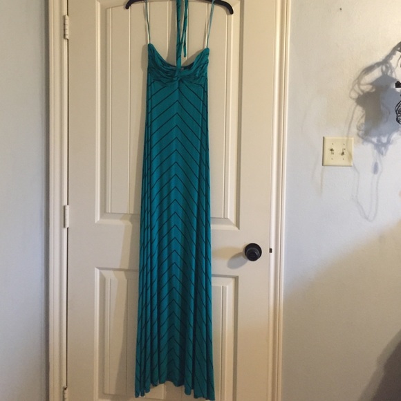 Jennifer Lopez maxi dress