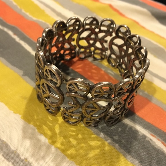 Peace Sign Cuff bracelet