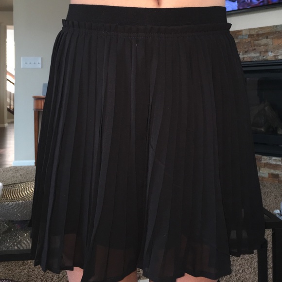 Black Skirt