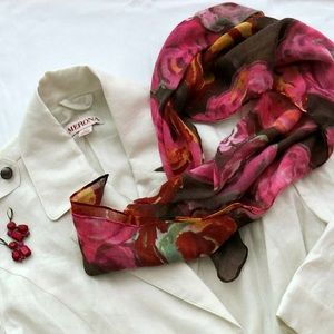 🏖️Nordstrom Floral Scarf
