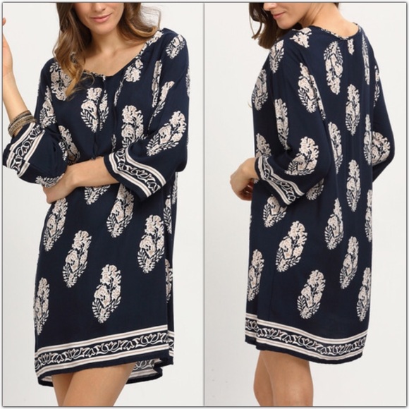 🎉Host Pick🎉 Navy Blue Tunic Shift Dress - Picture 3 of 3