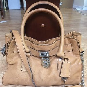 AUTHENTIC Michael Kors Hamilton small Satchel
