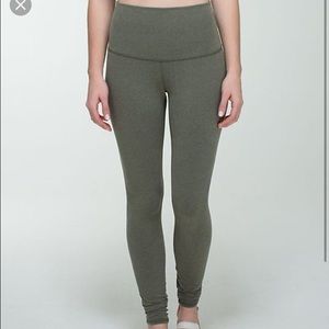 Olive Green cotton wunder under lululemon