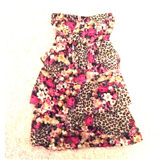 Dresses & Skirts - Floral print dress
