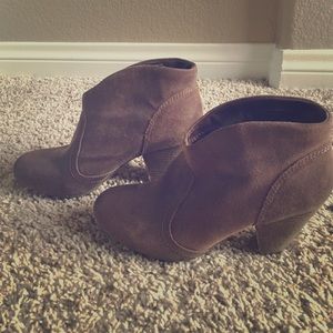 Ankle booties