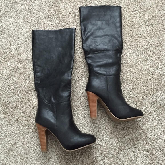 DOLLHOUSE WOMEN'S EMBRACE HIGH HEEL BOOT, Size 6.5