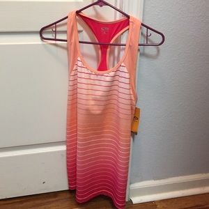 CHAMPION Tank Top with Inner bra NWT peach/pink XL